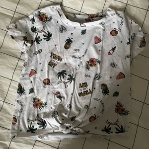 Tropical shirt by the brand "art class"
